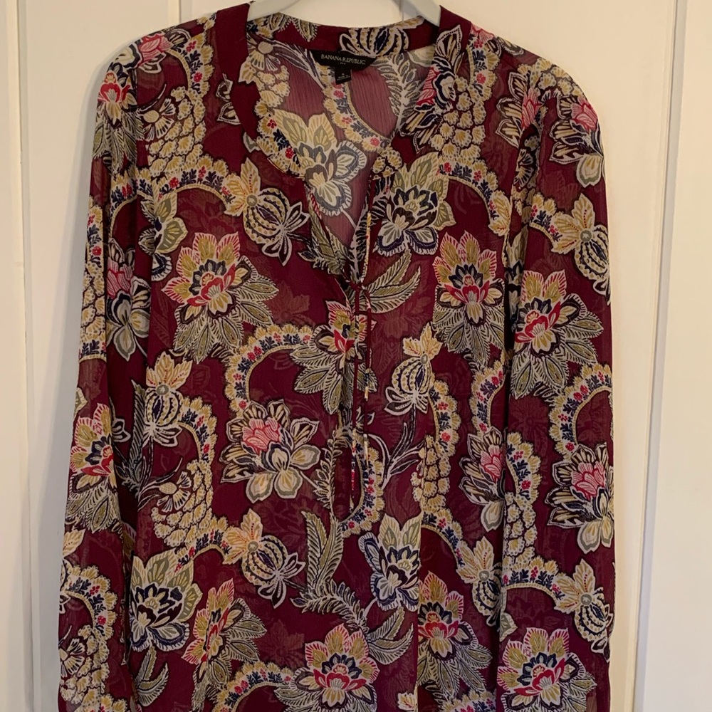 Banana Republic floral top